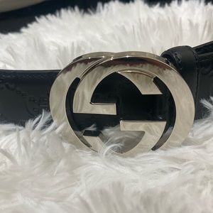 Gucci Signature Leather Belt